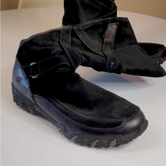 SKECHERS Black Suede & Leather Tall Boot !!! - Picture 6 of 8